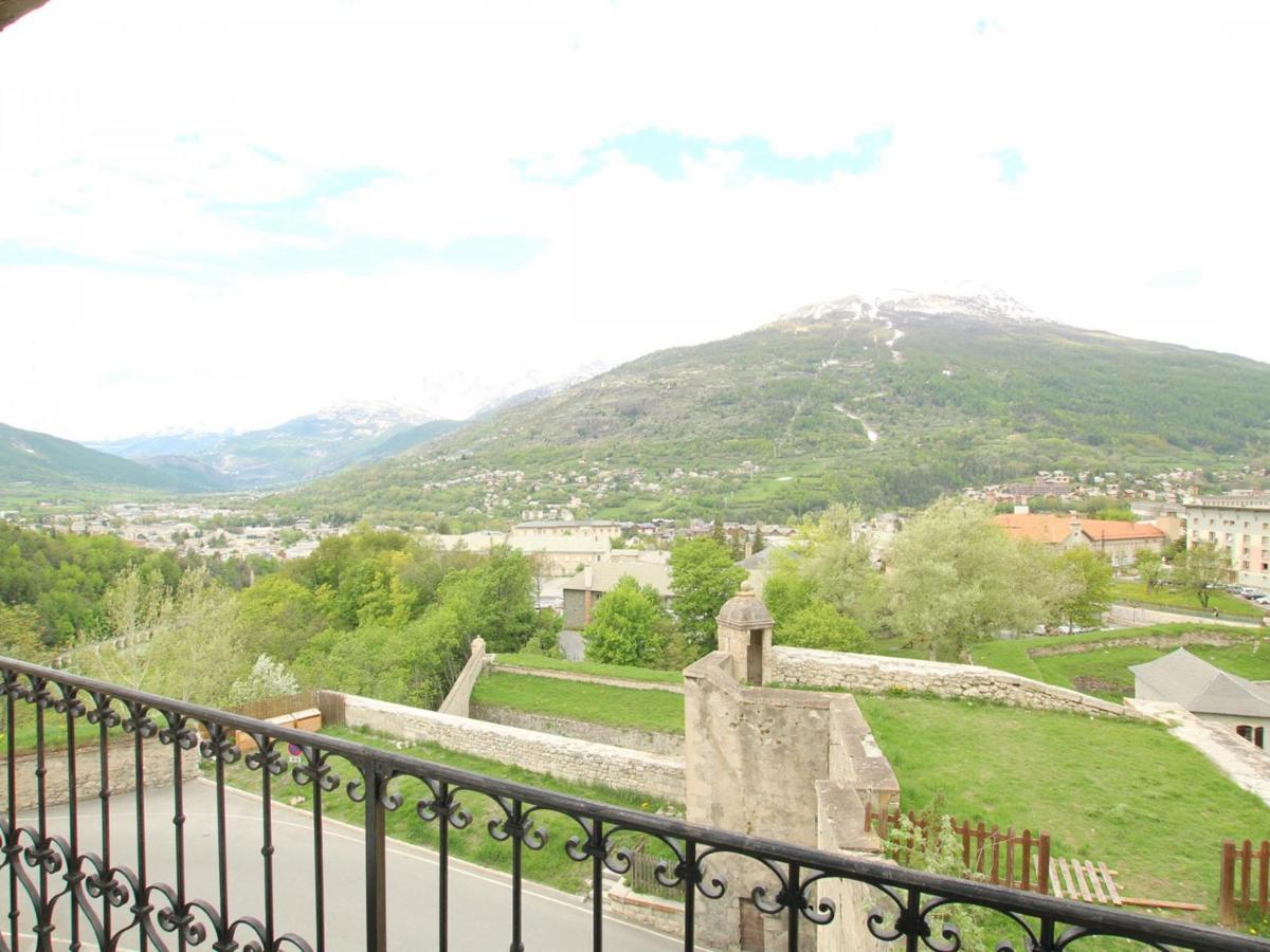 Grand Studio 4 Pers Avec Balcon Au Coeur De Briancon - Fr-1-330C-3 외부 사진